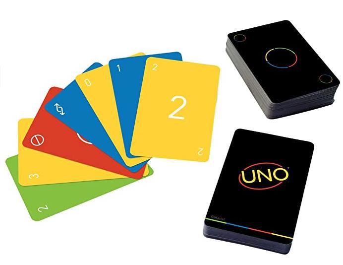 Designer brasileiro cria versão minimalista do jogo de cartas UNO - Casa  Vogue