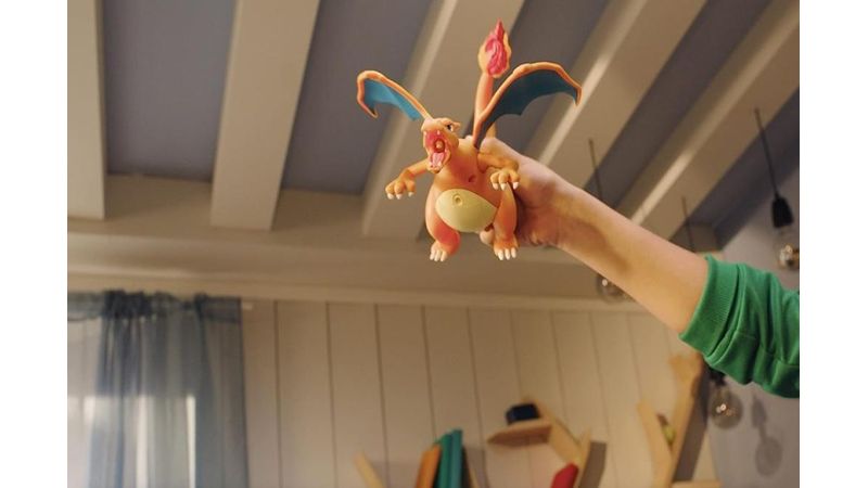 Pokemon Figura Charizard Chama e Voo Com Pikachu - Sunny 3296 - Fabrica da  Alegria